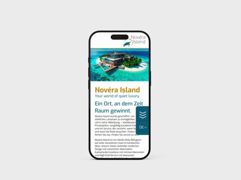 Maria-Enzinger-Referenzbild-Novera-Island-Website Handy mit der Website von "Novéra Island"
